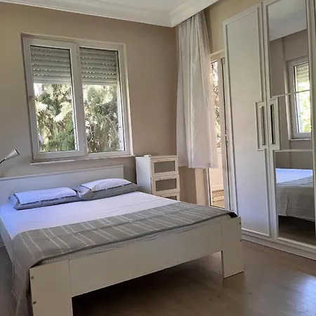 Szálloda In The Peaceful Duplex-lara2 *